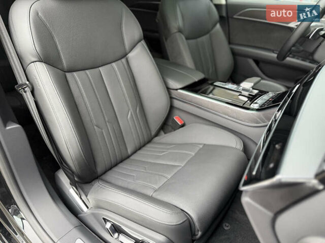 Черный Ауди А8, объемом двигателя 3 л и пробегом 13 тыс. км за 86500 $, фото 50 на Automoto.ua