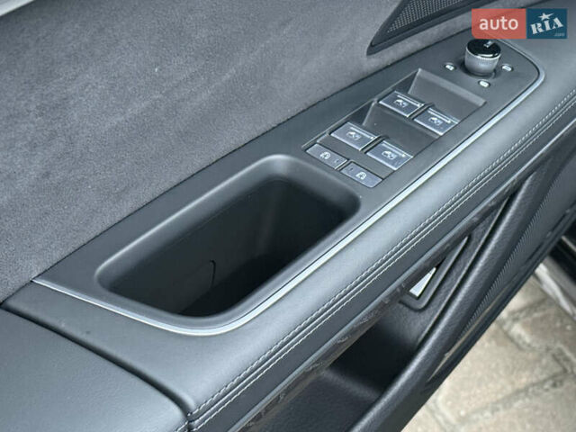 Черный Ауди А8, объемом двигателя 3 л и пробегом 5 тыс. км за 84999 $, фото 41 на Automoto.ua