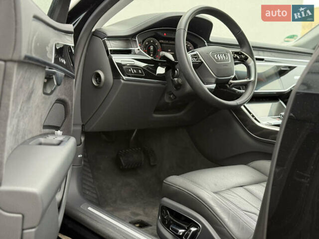 Черный Ауди А8, объемом двигателя 3 л и пробегом 13 тыс. км за 86500 $, фото 18 на Automoto.ua