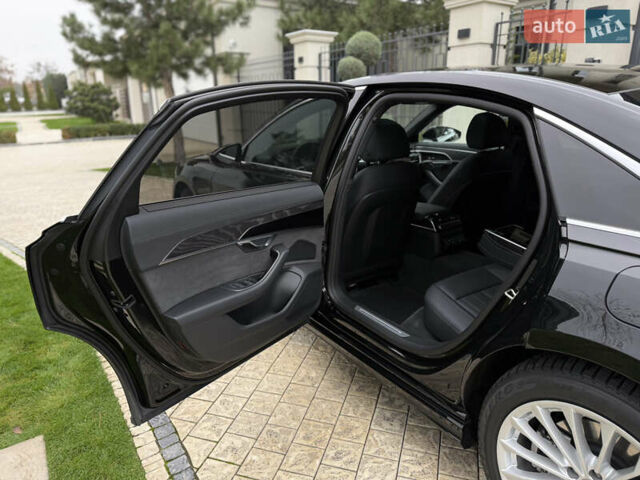 Чорний Ауді A8, об'ємом двигуна 3 л та пробігом 5 тис. км за 116627 $, фото 37 на Automoto.ua