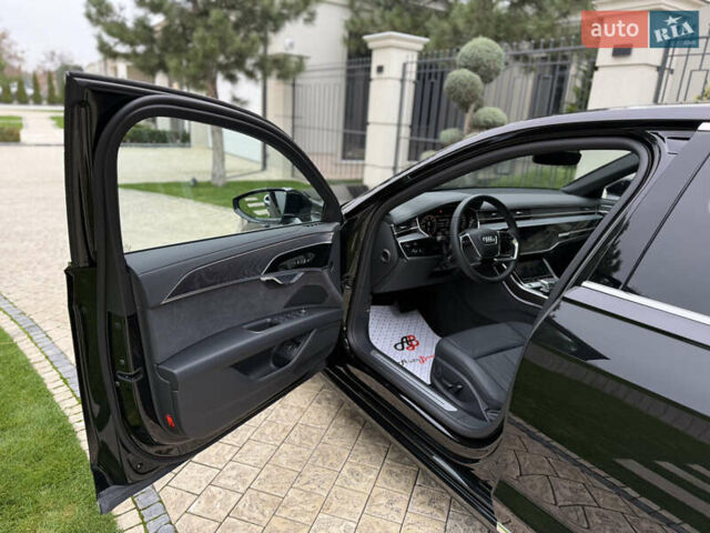 Чорний Ауді A8, об'ємом двигуна 3 л та пробігом 5 тис. км за 116627 $, фото 33 на Automoto.ua