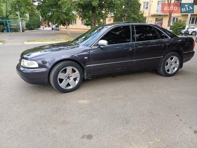 Фиолетовый Ауди А8, объемом двигателя 2.5 л и пробегом 380 тыс. км за 4500 $, фото 5 на Automoto.ua