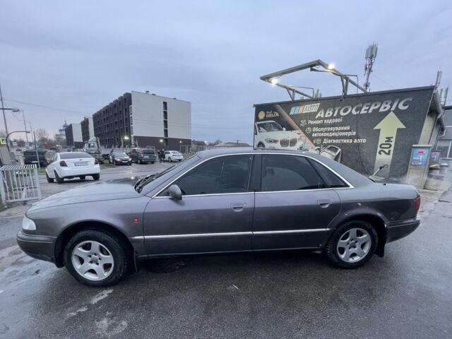 Коричневый Ауди А8, объемом двигателя 3.7 л и пробегом 489 тыс. км за 3700 $, фото 1 на Automoto.ua