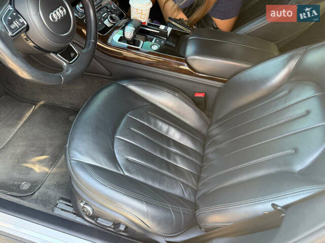 Коричневий Ауді A8, об'ємом двигуна 3 л та пробігом 229 тис. км за 28500 $, фото 18 на Automoto.ua