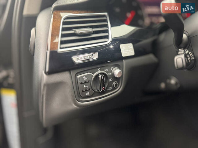 Коричневий Ауді A8, об'ємом двигуна 3 л та пробігом 115 тис. км за 28500 $, фото 40 на Automoto.ua