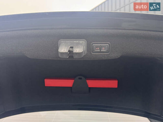 Коричневий Ауді A8, об'ємом двигуна 3 л та пробігом 115 тис. км за 28500 $, фото 37 на Automoto.ua