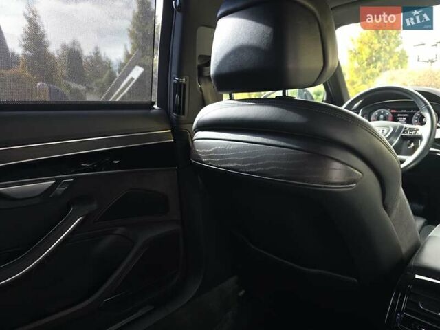 Ауди А8 2021 в Львове на Automoto.ua Красный Ауди А8, объемом двигателя 2.97 л и пробегом 116 тыс. км за 57000 $, фото 24 на Automoto.ua