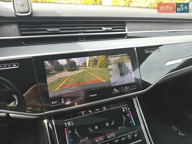 Ауди А8 2021 в Львове на Automoto.ua Красный Ауди А8, объемом двигателя 2.97 л и пробегом 116 тыс. км за 57000 $, фото 15 на Automoto.ua
