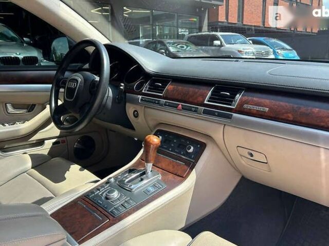 Ауди А8, объемом двигателя 4.2 л и пробегом 40 тыс. км за 18000 $, фото 11 на Automoto.ua