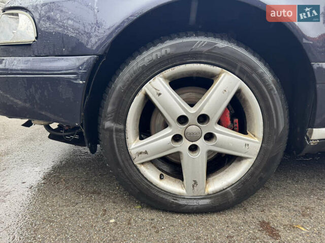 Ауди А8, объемом двигателя 3.7 л и пробегом 540 тыс. км за 3300 $, фото 8 на Automoto.ua