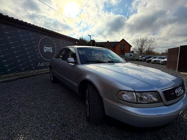 Ауди А8, объемом двигателя 4.2 л и пробегом 300 тыс. км за 4200 $, фото 1 на Automoto.ua