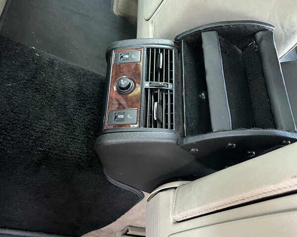 Ауді A8, об'ємом двигуна 3.7 л та пробігом 488 тис. км за 9998 $, фото 30 на Automoto.ua
