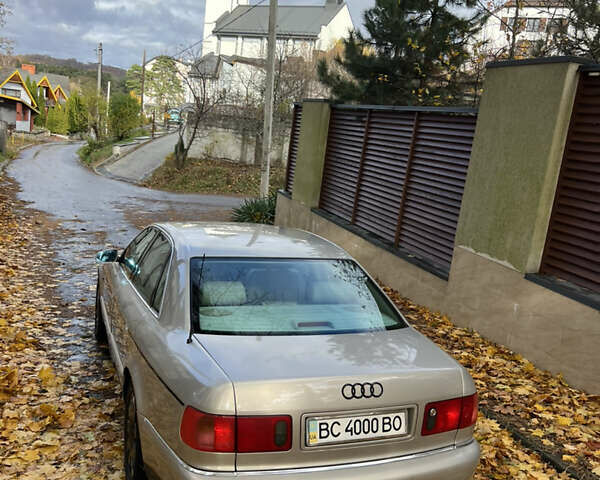 Ауді A8, об'ємом двигуна 3.7 л та пробігом 488 тис. км за 9998 $, фото 12 на Automoto.ua