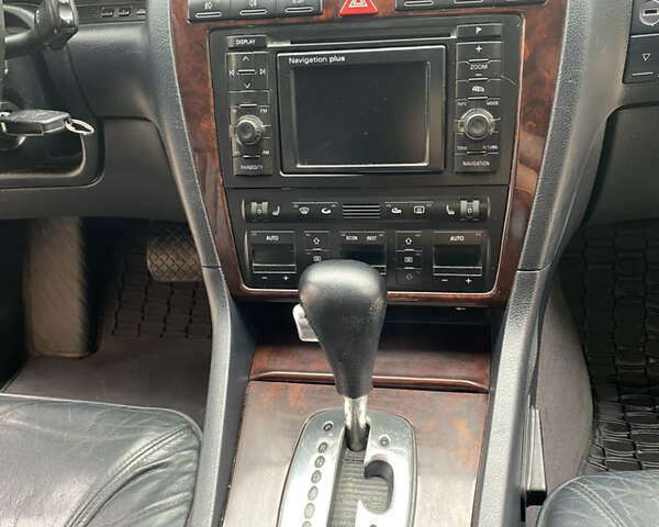 Ауди А8, объемом двигателя 2.8 л и пробегом 350 тыс. км за 5100 $, фото 15 на Automoto.ua