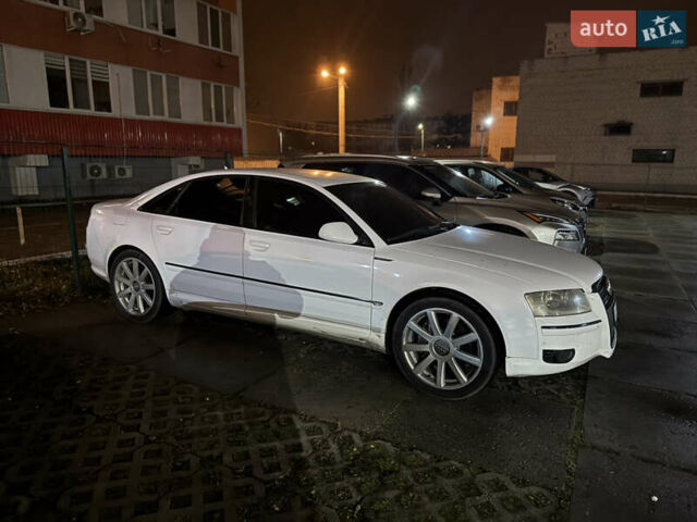 Ауди А8, объемом двигателя 3.7 л и пробегом 325 тыс. км за 7000 $, фото 1 на Automoto.ua
