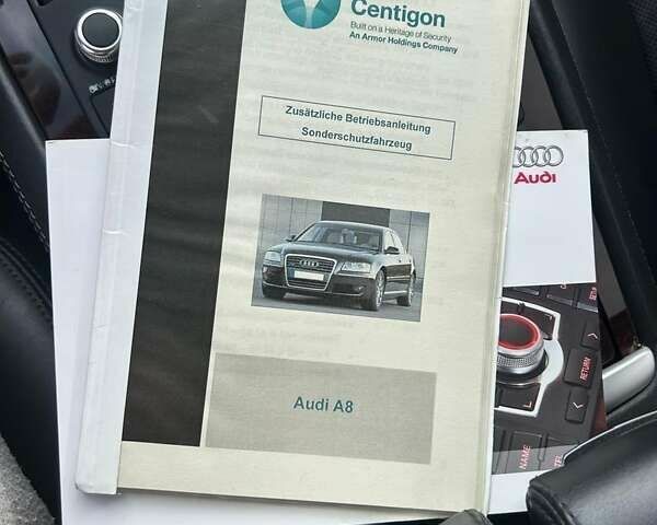Ауди А8, объемом двигателя 6 л и пробегом 31 тыс. км за 33999 $, фото 3 на Automoto.ua