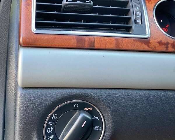 Ауді A8, об'ємом двигуна 3 л та пробігом 271 тис. км за 10990 $, фото 26 на Automoto.ua