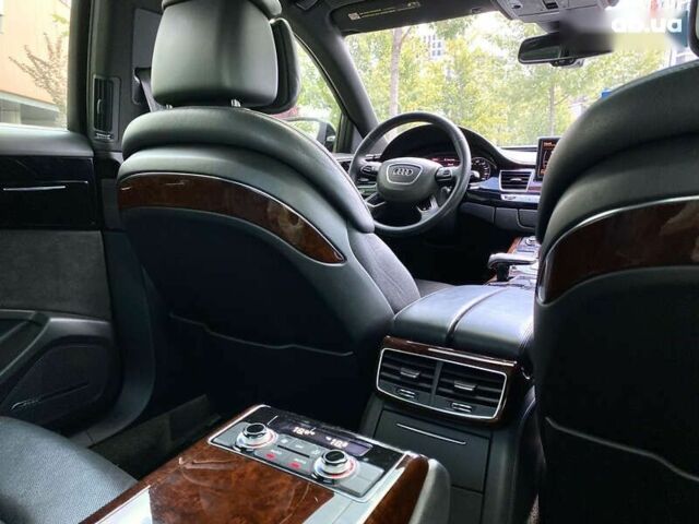 Ауді A8, об'ємом двигуна 3 л та пробігом 260 тис. км за 16700 $, фото 24 на Automoto.ua
