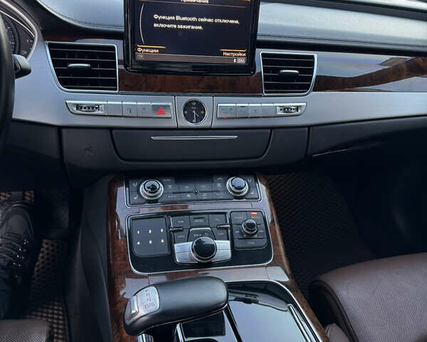 Ауди А8, объемом двигателя 4.2 л и пробегом 281 тыс. км за 16500 $, фото 17 на Automoto.ua