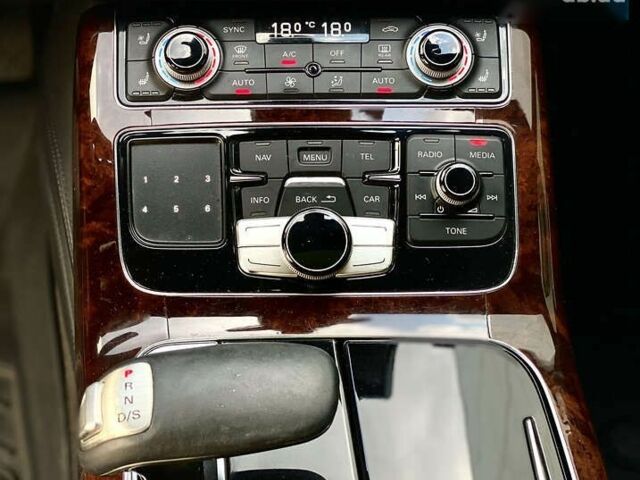 Ауді A8, об'ємом двигуна 3 л та пробігом 260 тис. км за 16700 $, фото 17 на Automoto.ua