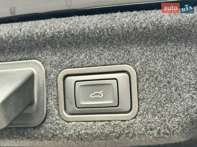 Ауди А8, объемом двигателя 3 л и пробегом 137 тыс. км за 22999 $, фото 21 на Automoto.ua