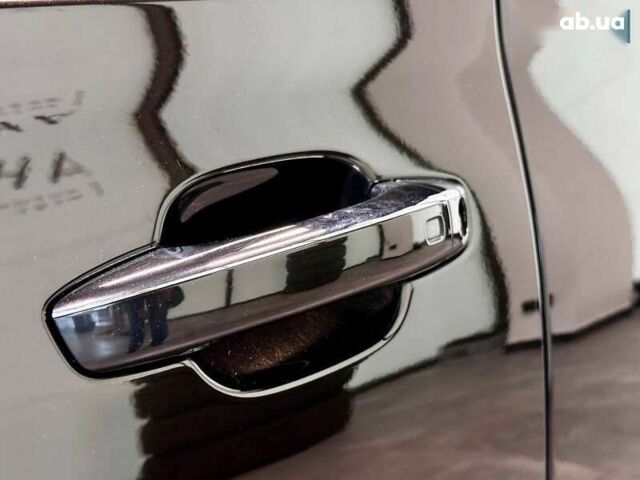 Ауді A8, об'ємом двигуна 3 л та пробігом 323 тис. км за 23900 $, фото 11 на Automoto.ua