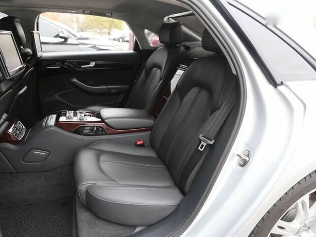 Ауди А8, объемом двигателя 4 л и пробегом 204 тыс. км за 20700 $, фото 9 на Automoto.ua