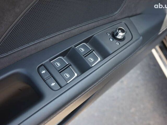 Ауди А8, объемом двигателя 4 л и пробегом 115 тыс. км за 29999 $, фото 19 на Automoto.ua