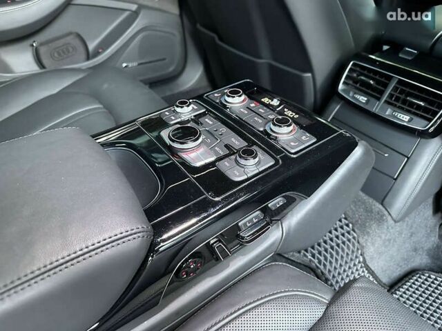 Ауди А8, объемом двигателя 6.3 л и пробегом 110 тыс. км за 115000 $, фото 18 на Automoto.ua