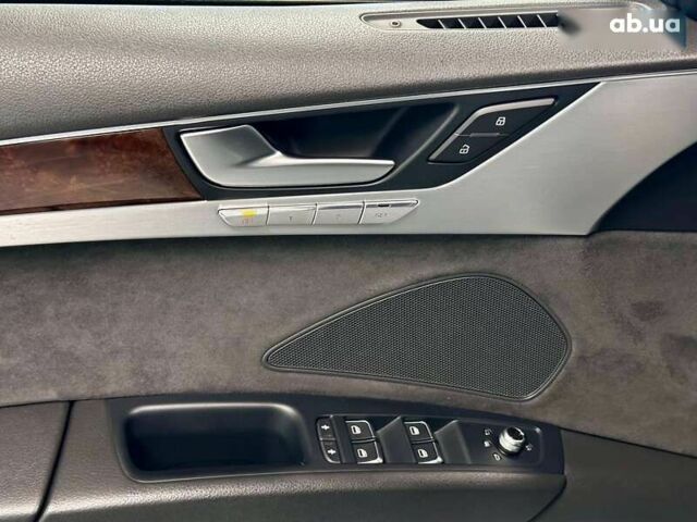 Ауді A8, об'ємом двигуна 3 л та пробігом 323 тис. км за 23900 $, фото 14 на Automoto.ua