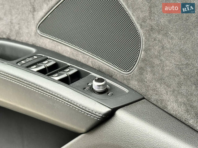 Ауди А8, объемом двигателя 3 л и пробегом 137 тыс. км за 22999 $, фото 26 на Automoto.ua