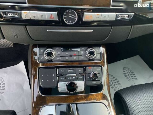 Ауди А8, объемом двигателя 3 л и пробегом 244 тыс. км за 19900 $, фото 16 на Automoto.ua