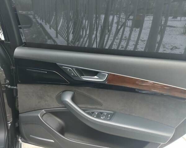 Ауди А8, объемом двигателя 3 л и пробегом 104 тыс. км за 30000 $, фото 14 на Automoto.ua