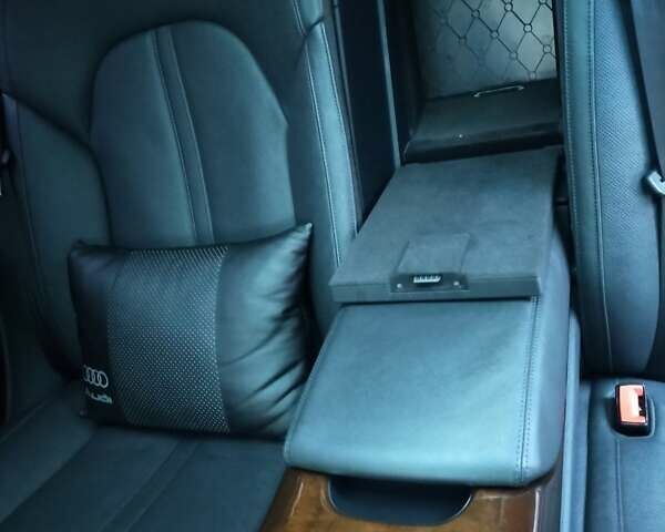 Ауди А8, объемом двигателя 3 л и пробегом 104 тыс. км за 30000 $, фото 24 на Automoto.ua