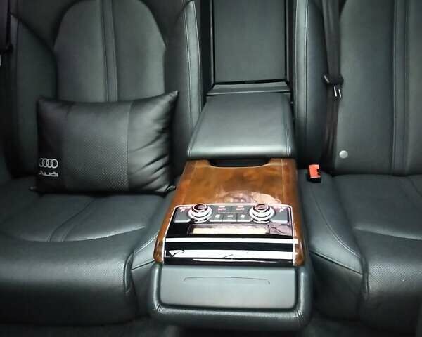 Ауди А8, объемом двигателя 3 л и пробегом 104 тыс. км за 30000 $, фото 22 на Automoto.ua