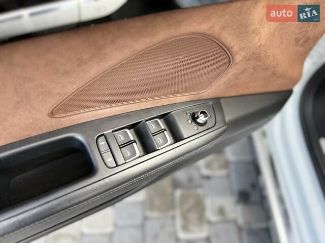 Ауді A8, об'ємом двигуна 3 л та пробігом 205 тис. км за 18400 $, фото 33 на Automoto.ua