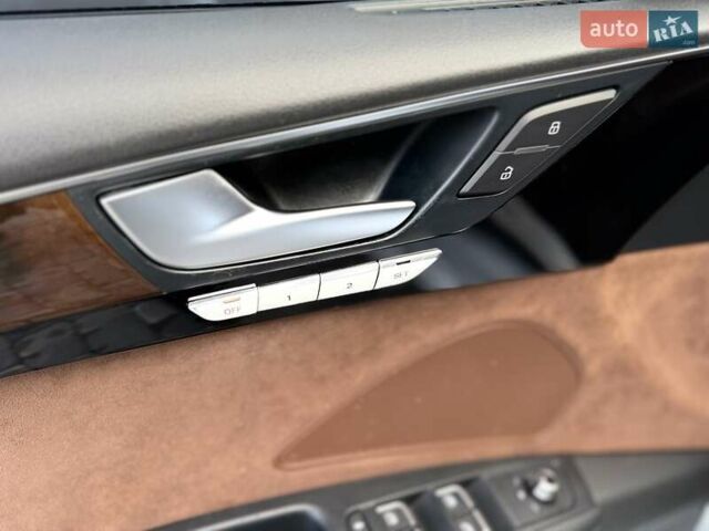 Ауді A8, об'ємом двигуна 3 л та пробігом 205 тис. км за 18400 $, фото 32 на Automoto.ua