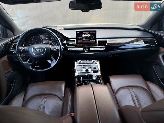 Ауді A8, об'ємом двигуна 3 л та пробігом 205 тис. км за 18400 $, фото 84 на Automoto.ua