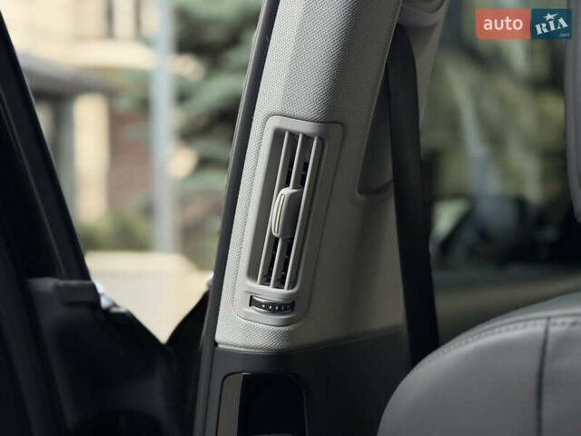Ауди А8, объемом двигателя 2.97 л и пробегом 100 тыс. км за 37000 $, фото 57 на Automoto.ua