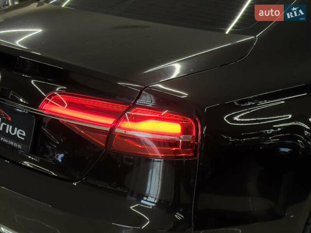 Ауді A8, об'ємом двигуна 0 л та пробігом 114 тис. км за 32999 $, фото 10 на Automoto.ua