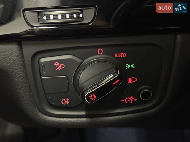 Ауді A8, об'ємом двигуна 0 л та пробігом 114 тис. км за 32999 $, фото 34 на Automoto.ua