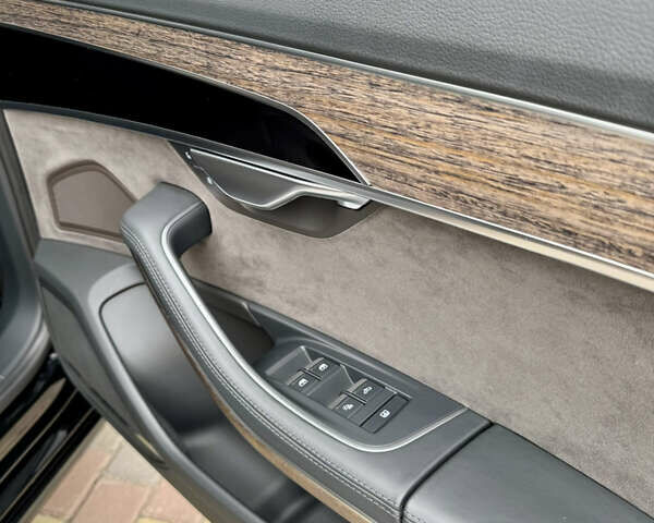 Ауди А8, объемом двигателя 3 л и пробегом 140 тыс. км за 45500 $, фото 38 на Automoto.ua