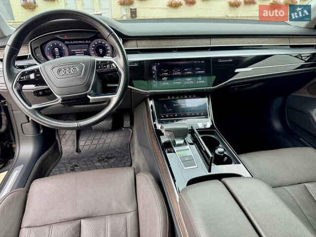Ауди А8, объемом двигателя 3 л и пробегом 140 тыс. км за 45500 $, фото 45 на Automoto.ua