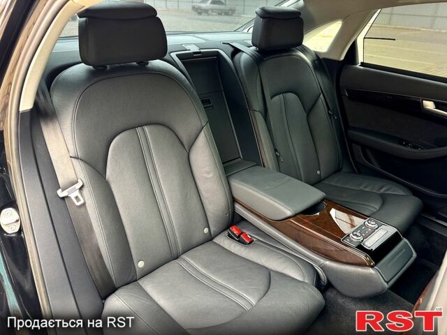 Ауді A8, об'ємом двигуна 3 л та пробігом 76 тис. км за 28999 $, фото 12 на Automoto.ua