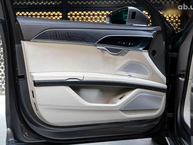 Ауди А8, объемом двигателя 0 л и пробегом 145 тыс. км за 59000 $, фото 13 на Automoto.ua