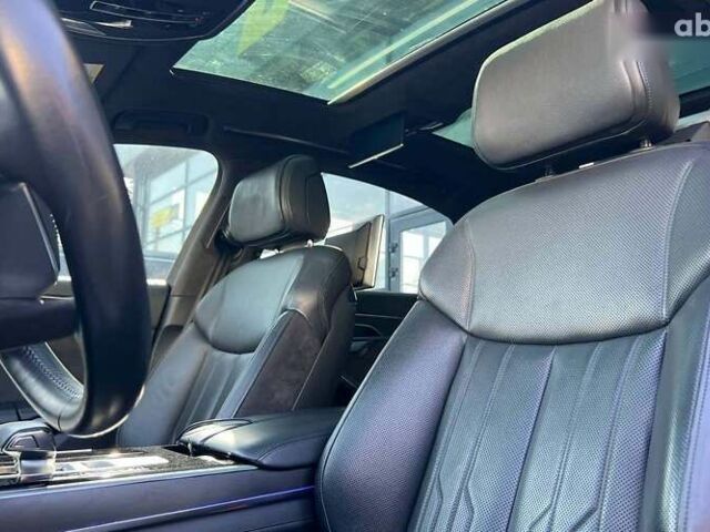 Ауди А8, объемом двигателя 3 л и пробегом 114 тыс. км за 46500 $, фото 11 на Automoto.ua