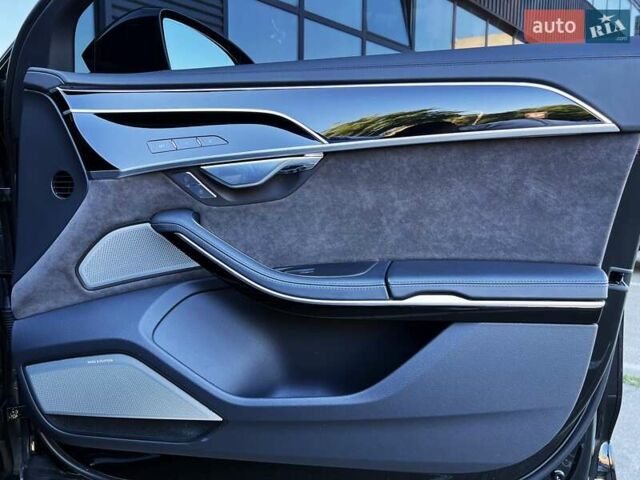 Ауди А8, объемом двигателя 3 л и пробегом 57 тыс. км за 71999 $, фото 29 на Automoto.ua