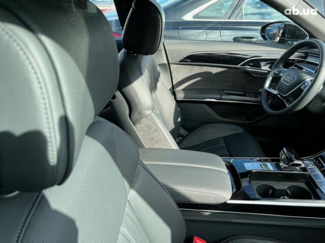 Ауди А8, объемом двигателя 3 л и пробегом 24 тыс. км за 83118 $, фото 38 на Automoto.ua