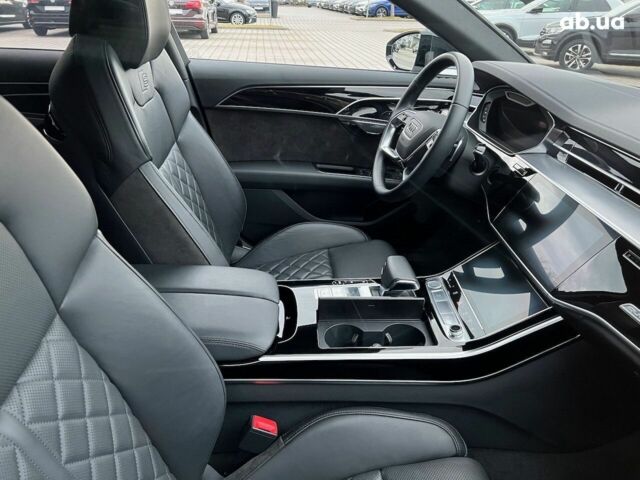 Ауди А8, объемом двигателя 3 л и пробегом 40 тыс. км за 82162 $, фото 8 на Automoto.ua