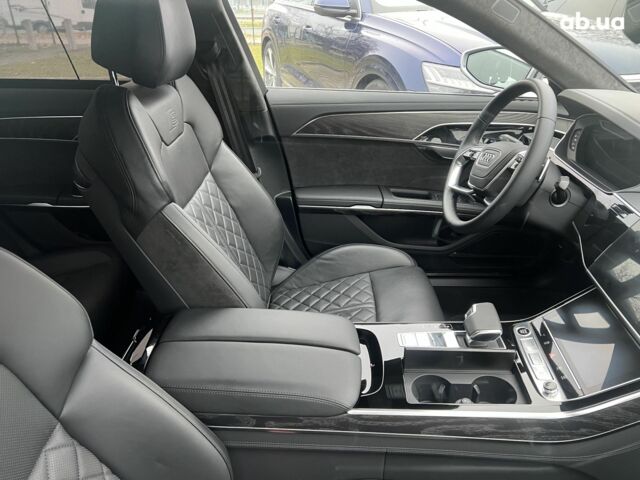 Ауді A8, об'ємом двигуна 3.96 л та пробігом 24 тис. км за 100855 $, фото 32 на Automoto.ua